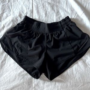 black lulu lemon Hotty Hot shorts. 2.5in size 2. barely used in great condition